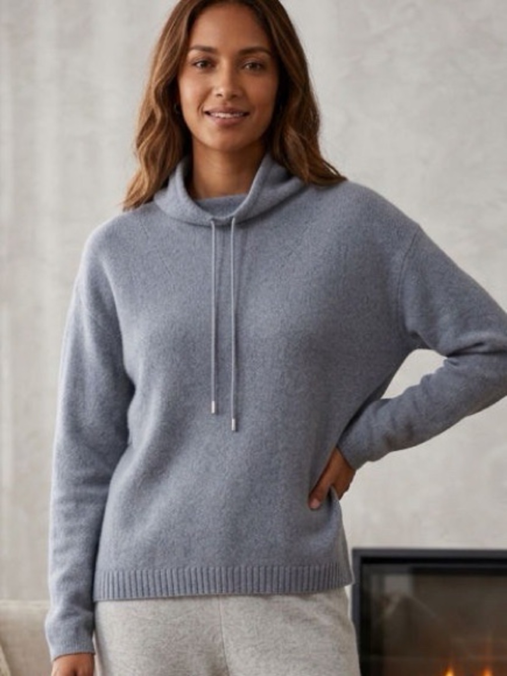 Halston 100% Merino Wool Sweater Soft Blue Gray Small